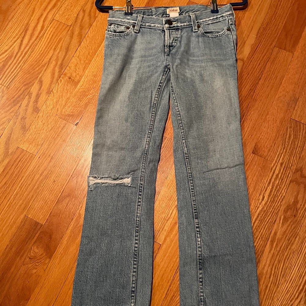 Jeans, Hollister Brand